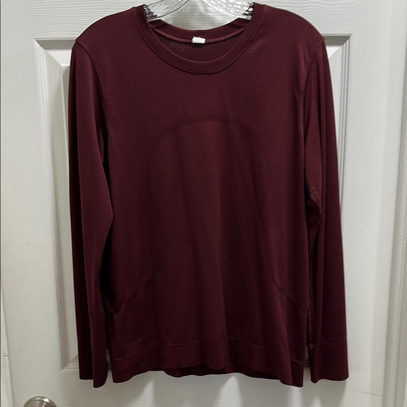 lululemon athletica Tops - Lululemon Swiftly Relaxed LS in garnet